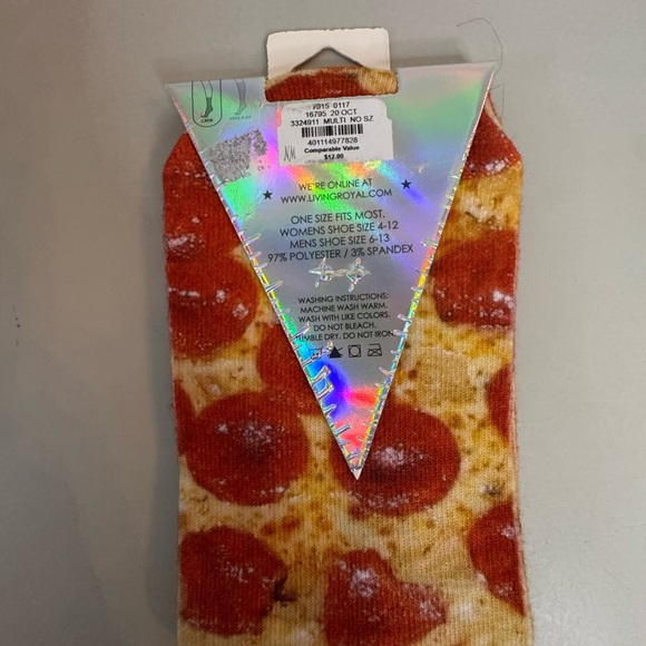 Living Royal Pizza Pattern Socks - NWT - Picture 4 of 7